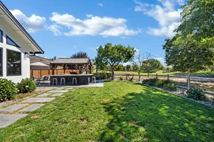 1220 S Ridgemark Dr, Hollister, CA 95023 - Photo 59