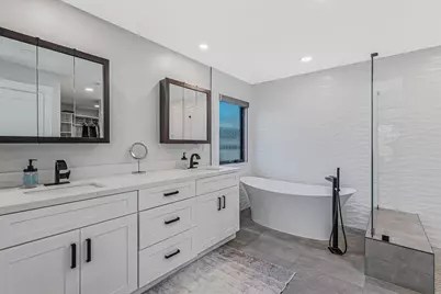 1220 S Ridgemark Dr, Hollister, CA 95023 - Photo 39