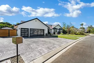 1220 S Ridgemark Dr, Hollister, CA 95023 - Photo 3