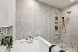 22208 Quinterno Ct, Cupertino, CA 95014 - Photo 41