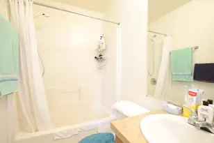 595 Hermitage Dr 595, San Jose, CA 95131 - Photo 9