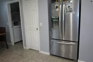 413 Hydrangea Ct, Merced, CA 95341 - Photo 5