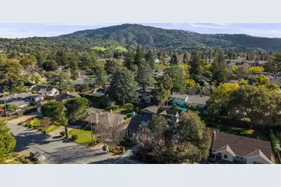 16508 Oleander Ave, Los Gatos, CA 95032 - Photo 37