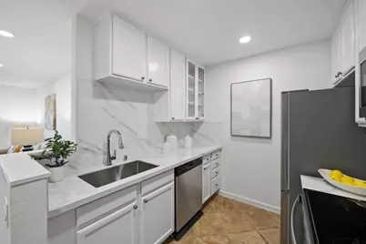 633 Teatree Ct, San Jose, CA 95128 - Photo 9