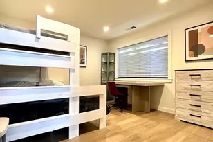 2050 Williams St, Palo Alto, CA 94306 - Photo 19