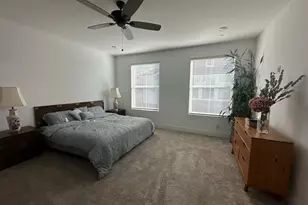 2732 E Teaberry Dr, Fresno, CA 93730 - Photo 17