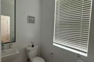 2732 E Teaberry Dr, Fresno, CA 93730 - Photo 33