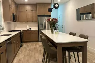 2732 E Teaberry Dr, Fresno, CA 93730 - Photo 9