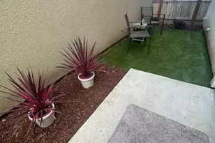 2732 E Teaberry Dr, Fresno, CA 93730 - Photo 37