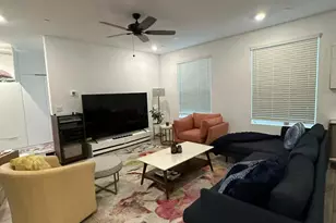 2732 E Teaberry Dr, Fresno, CA 93730 - Photo 3