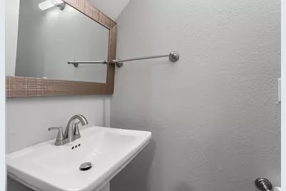 1062 Rymar Pl, San Jose, CA 95133 - Photo 27