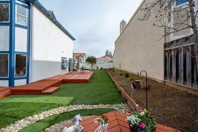 1054 Quail Creek Cir, San Jose, CA 95120 - Photo 27