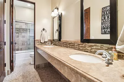 12220 Heritage, Gilroy, CA 95020 - Photo 33