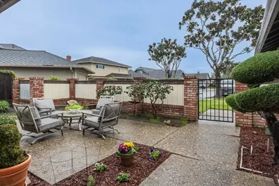 1130 Montecito Cir, Salinas, CA 93901 - Photo 3
