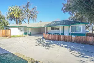 825 W Taylor St, San Jose, CA 95126 - Photo 3