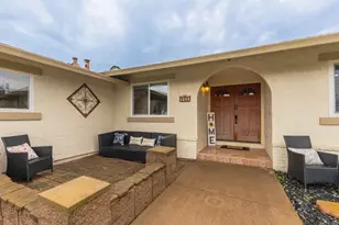 9717 Trefoil Pl, Salinas, CA 93907 - Photo 3