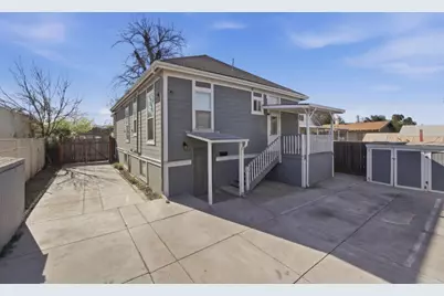 684 E Julian St, San Jose, CA 95112 - Photo 13