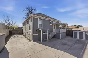 684 E Julian St, San Jose, CA 95112 - Photo 13