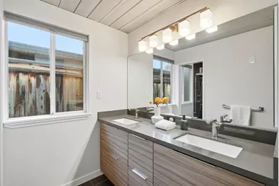 923 Mackenzie Dr, Sunnyvale, CA 94087 - Photo 25