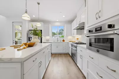 268 Ariana Pl, Mountain View, CA 94043 - Photo 13