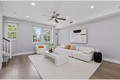 1052 Aster Ave, Sunnyvale, CA 94086 - Photo 3