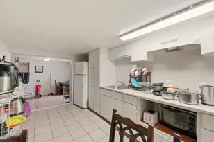 325 E St John St, San Jose, CA 95112 - Photo 11