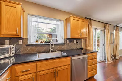 2158 Capitol Park Ct, San Jose, CA 95132 - Photo 9