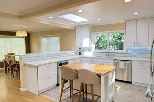 638 Rand St, San Mateo, CA 94401 - Photo 7