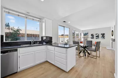 2955 Vineyard Park Dr, San Jose, CA 95148 - Photo 15