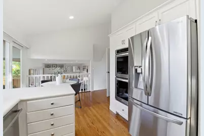 1912 Los Altos Dr, San Mateo, CA 94402 - Photo 15