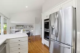 1912 Los Altos Dr, San Mateo, CA 94402 - Photo 15