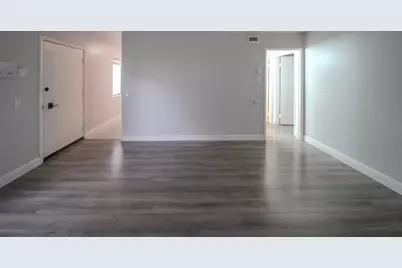 500 Glenwood Cir 125, Monterey, CA 93940 - Photo 3