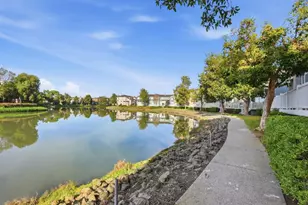 832 Sovereign Way, Redwood Shores, CA 94065 - Photo 25