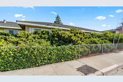 3260 Homestead Rd, Santa Clara, CA 95051 - Photo 5