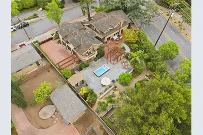 1301 Bryant St, Palo Alto, CA 94301 - Photo 3