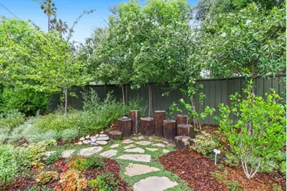 1301 Bryant St, Palo Alto, CA 94301 - Photo 31