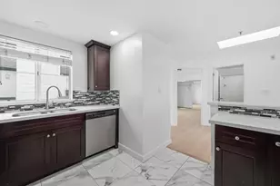 929 E El Camino Real 416E, Sunnyvale, CA 94087 - Photo 1