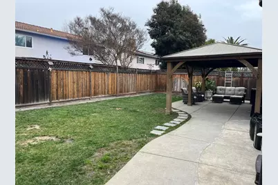 1437 Briarberry Ln, Gilroy, CA 95020 - Photo 25