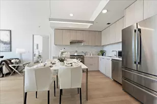 188 W St James Street 11204, San Jose, CA 95110 - Photo 9