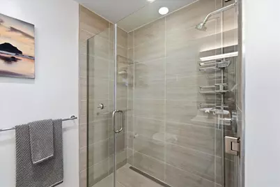 188 W St James Street 11204, San Jose, CA 95110 - Photo 17