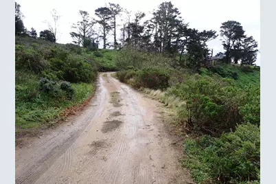 36260 Highway 1, Monterey, CA 93940 - Photo 19