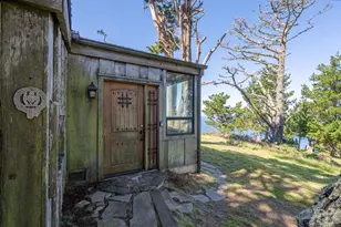 36260 Hwy 1, Monterey, CA 93940 - Photo 13