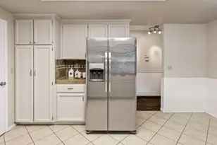 6979 Sessions Dr, San Jose, CA 95119 - Photo 17