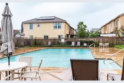 2037 E Christensen Dr, Fresno, CA 93730 - Photo 55