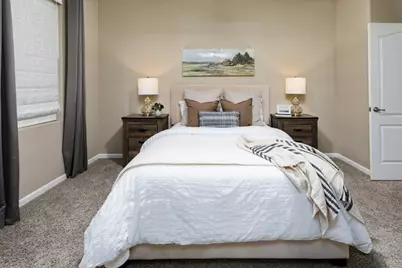 2037 E Christensen Dr, Fresno, CA 93730 - Photo 31