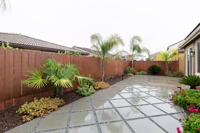 2037 E Christensen Dr, Fresno, CA 93730 - Photo 43