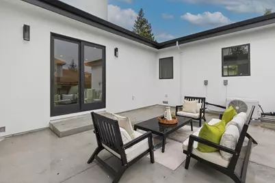 10468 S Stelling Rd, Cupertino, CA 95014 - Photo 39