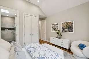 1045 College Ave, Menlo Park, CA 94025 - Photo 29