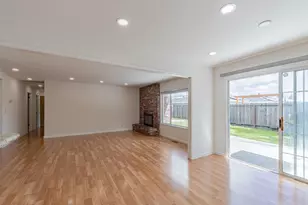 30 Santa Monica Ct, Salinas, CA 93901 - Photo 9