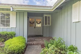 30 Santa Monica Ct, Salinas, CA 93901 - Photo 3